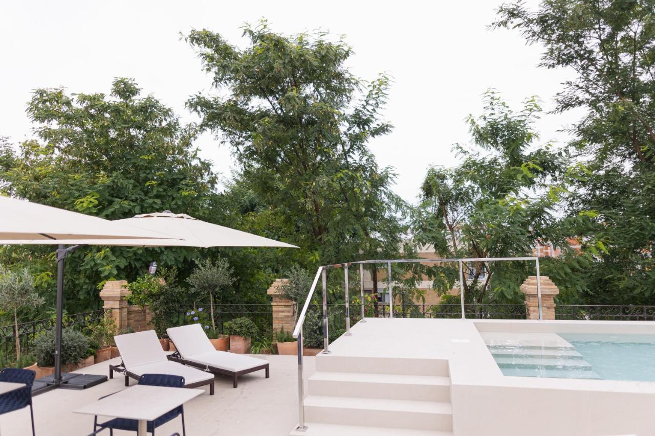 Cavalta Boutique Hotel - Small Luxuy Hotels Севилья Экстерьер фото