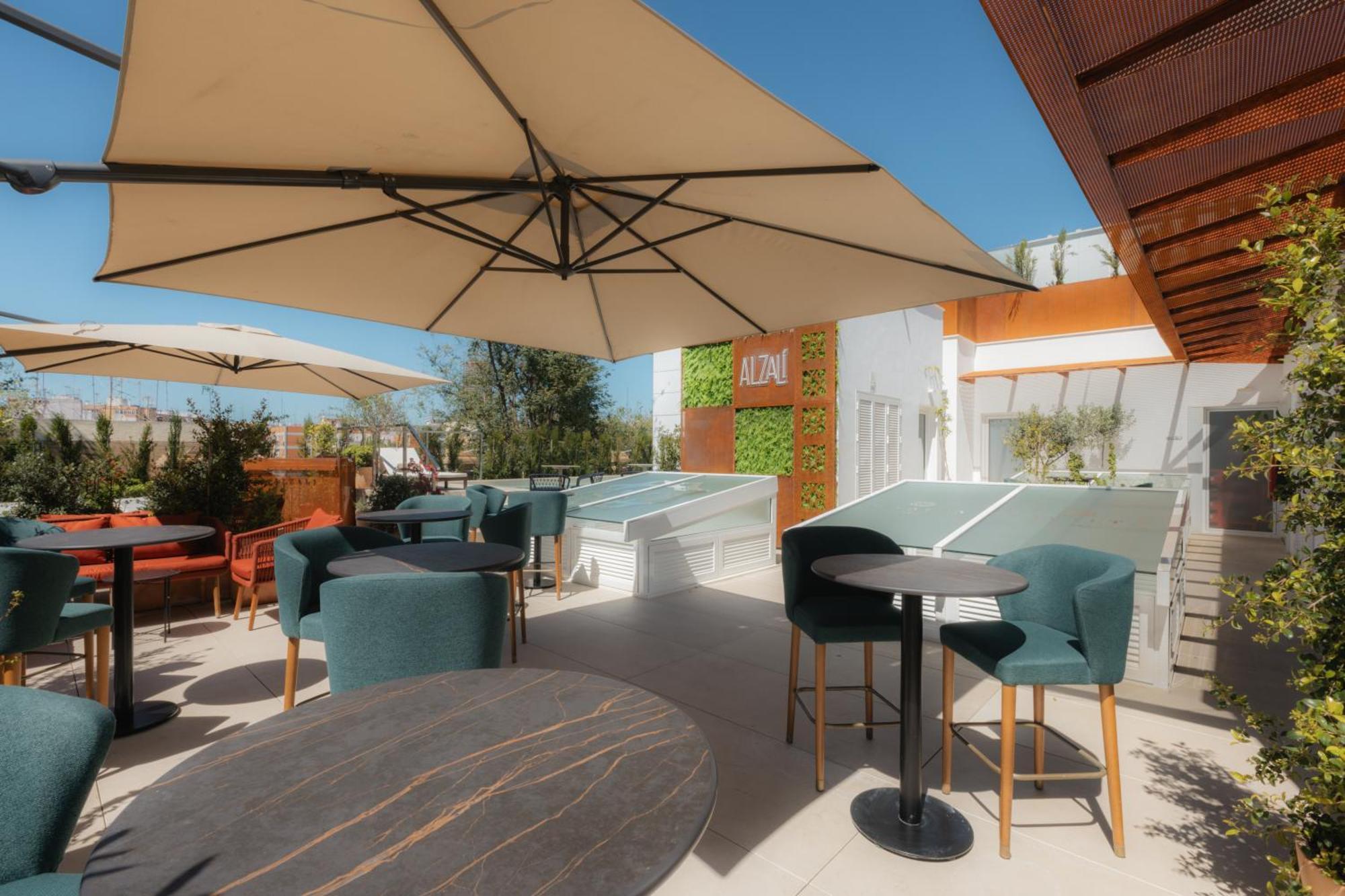 Cavalta Boutique Hotel - Small Luxuy Hotels Севилья Экстерьер фото