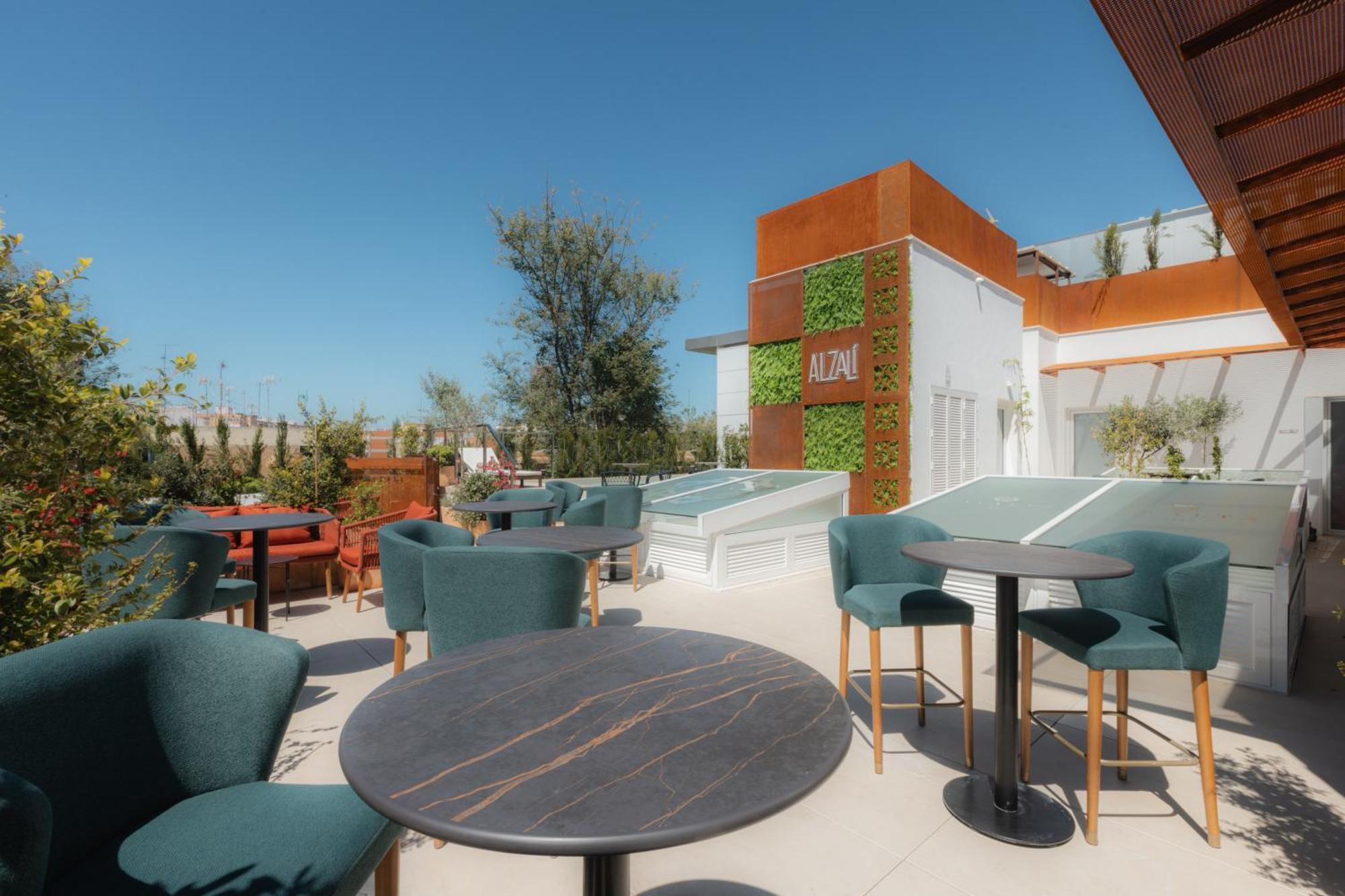 Cavalta Boutique Hotel - Small Luxuy Hotels Севилья Экстерьер фото